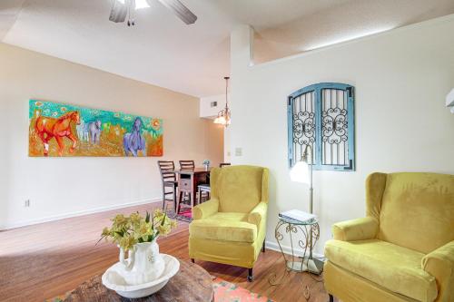 Horn Lake Townhome 14 Mi to Downtown Memphis! in Horn Lake, USA