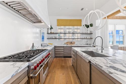 Enchantment - Beach Front, Private Pool, Private Beach Access - 5BR 5BTH Home home