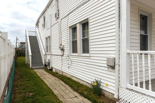 Grants Sun & Sand Suite #2 in Wildwood, USA