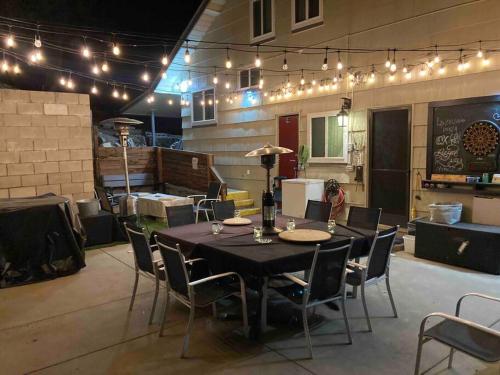 Walk2Lake Beautiful Cozy Getaway Retreat for ALL in Crestline, USA