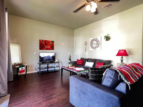 Private rooms in Texas home - Walk to Dwntwn San Antonio in San Antonio, USA