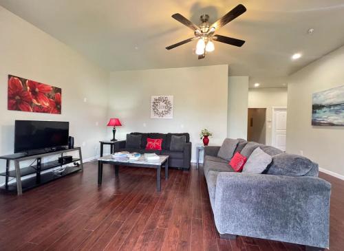 Private rooms in Texas home - Walk to Dwntwn San Antonio in San Antonio, USA
