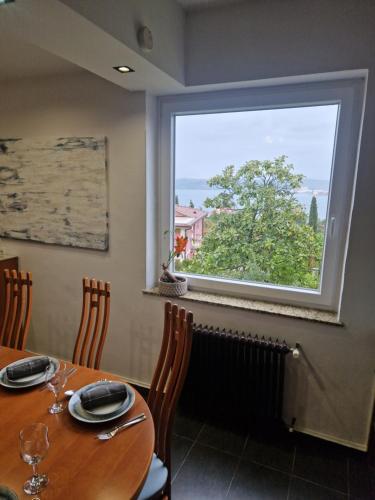 apartmans robo, Koper