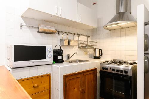 Central near Piazza Navona by NDP rent, Roma (foto 8)