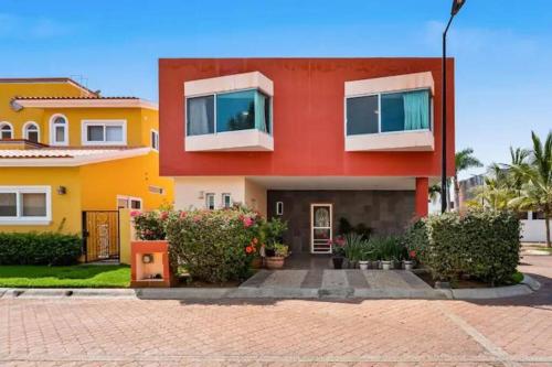 Casa en Nuevo Vallarta, frente a la playa in Bucerías, Mexico