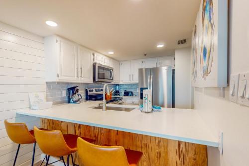 One Seagrove Place 0206