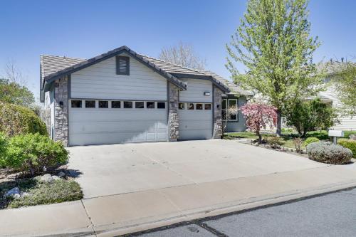 Sparks Home with Fenced Yard 8 Mi to Dtwn Reno!