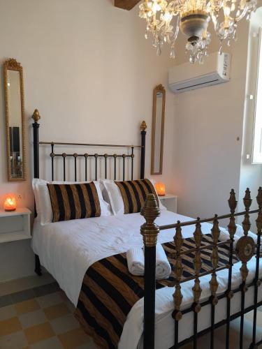 Charming town house in Cospicua, Valperga Rooms - Location saisonnière - Cospicua