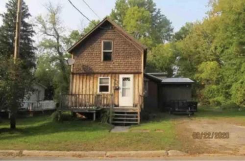 Cozy 1bed/1bath house in downtown Potsdam