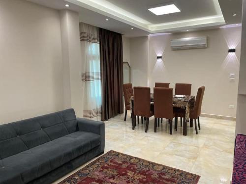 Appartment 4, Sheikh Zayed