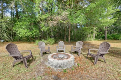 3 Mi to Dunnellon Historic District Home with Lanai in Dunnellon