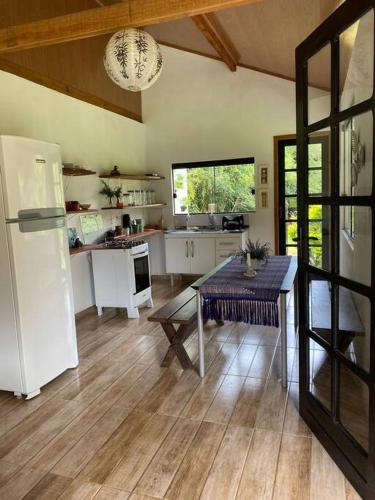 Casa com Lareira - Casa Mia Dersu in Silva Jardim