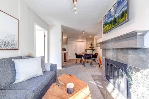 1Bd Unit In the heart of Whistler Village in Whistler, Canada