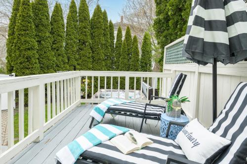 Létesítmények, The Front Porch Vacation Rentals in Bristol (RI)