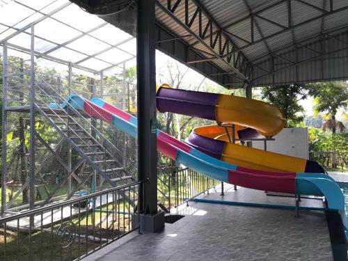 ปีกุนรีสอร์ท & Swimming pool (Pigoon Resort)