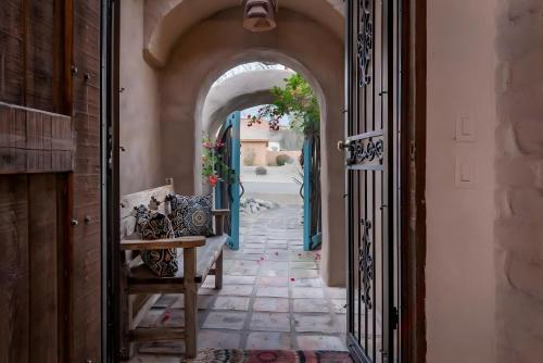 Las Colinas - Heated Pool - Spa - Southwest Living