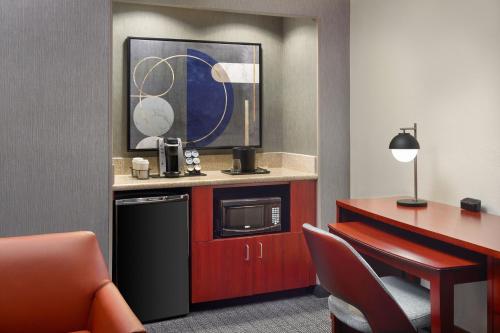 Courtyard by Marriott Charlottesville