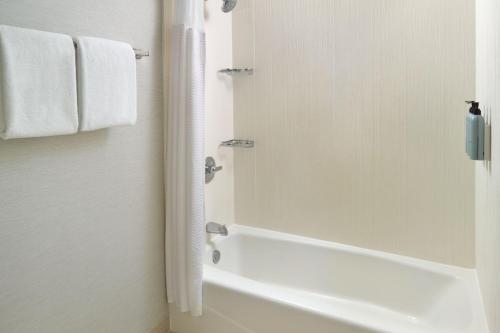 Courtyard by Marriott Charlottesville Courtyard by Marriott Charlottesville