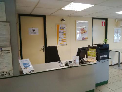 Premiere Classe Limoges Nord - image 24
