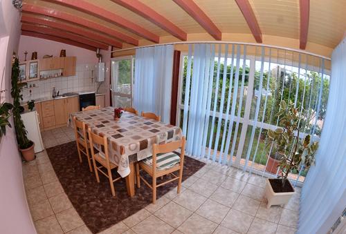 keuken, House Vugrinec with garden and parking in Liznjan