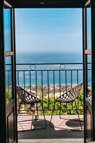 Hawk Tower Apartment - Pyrgos Towers Complex Hawk Tower Apartment - Pyrgos Towers Complex