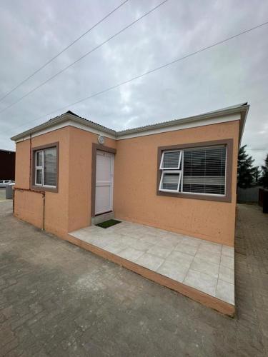 Grandview adventure and guesthouse in Harbour