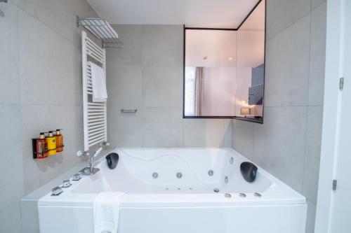 Vruća kupka, Hotel Roc Meler in Prats