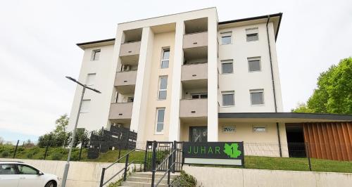 Juhar 1 Apartman