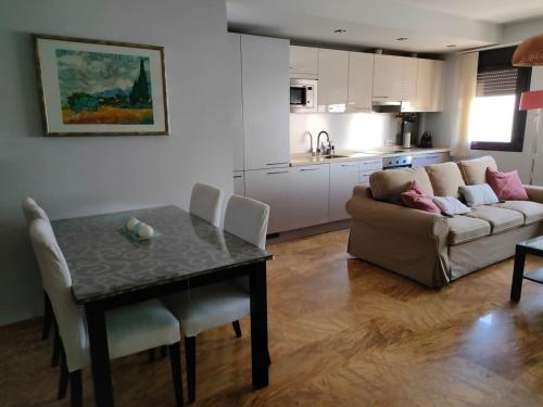 601Moderno y Amplio apartamento en Valdeolleros