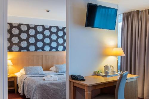 Hotel Panorama - image 8