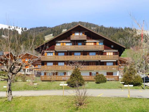 Apartment Monique Nr- 9 by Interhome in Gstaad, Schweiz