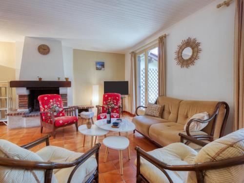 Holiday Home Les Sylvaines by Interhome in Karkansa