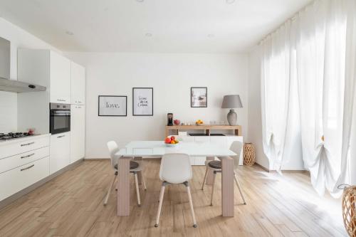 LoveRhome Apartment 1 - image 11