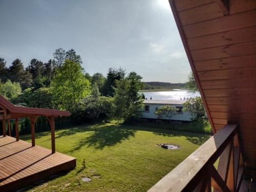 Mazury - Całoroczne domki nad jeziorem -sauna -balia z jacuzzi