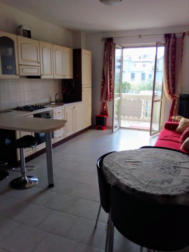 Captivating 2-Bed Apartment in Caulonia Marina