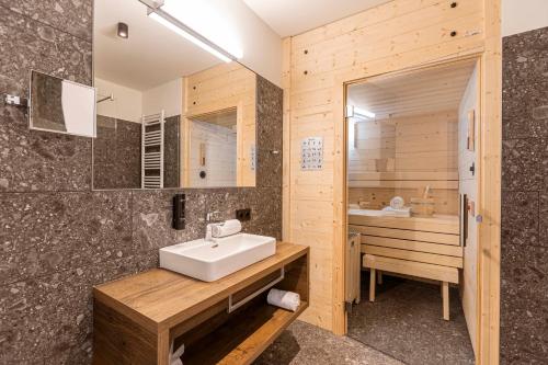 Superior Lodge with 2 bedrooms and sauna