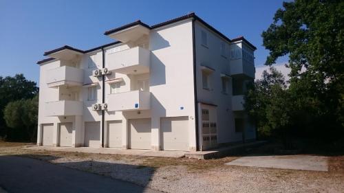  Apartment Kiko in Rogoznica