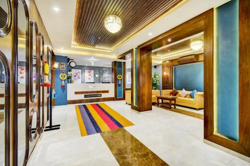 Super Townhouse OAK Hotel Chaitanya Executive Near Fun Time Multiplex