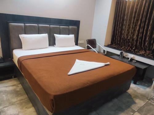 Hotel Vrindavan Deluxe Kolhapur