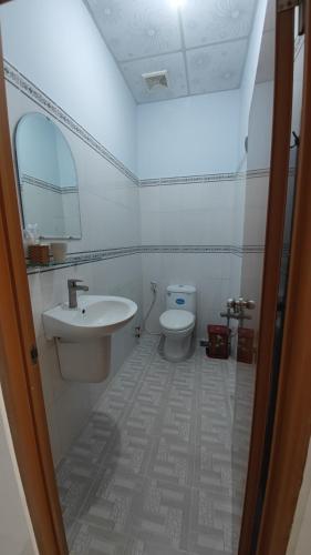 Double Room with Balcony (2 Adults + 1 Child) image 5