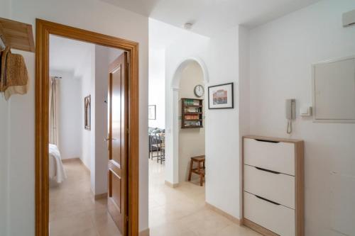 Apartment image 8