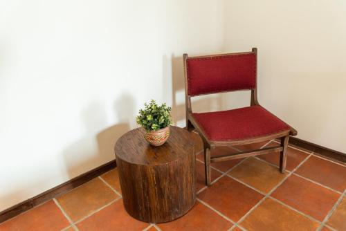 Family Suite with Terrace image 10