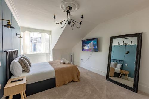 Spacious 3 Bedroom Home In Glasgow - Free Parking gîte à louer Govan