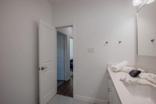 Relaxing Family Retreat Near NRG/Toyota Stadiums in Houston, USA