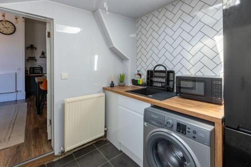 Spacious 3 Bedroom Home In Glasgow - Free Parking, Glasgow (fotografie 8)