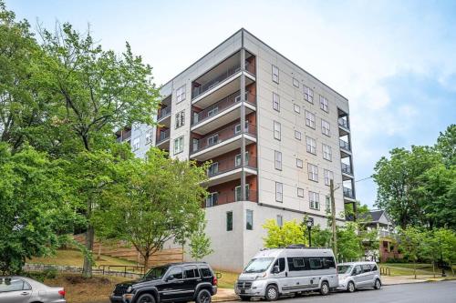 Downtown New-Built Roof-top balcony City View 525Pkwy502 in Old Fourth Ward