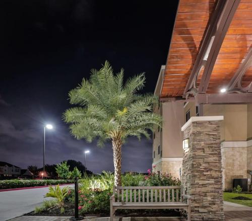 Free Parking Free Wifi with Kitchen Washer Dryer Relux Studio Group 2 in Houston, USA