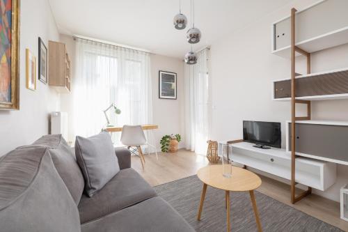 Apartment with Balcony - Masarska 8 Street, Cracovia