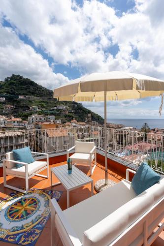 Elite Luxury Suites - Accommodation - Minori