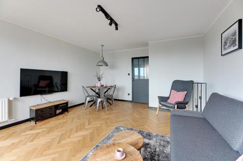 Gdynia Władysława IV by Downtown Apartments - image 2